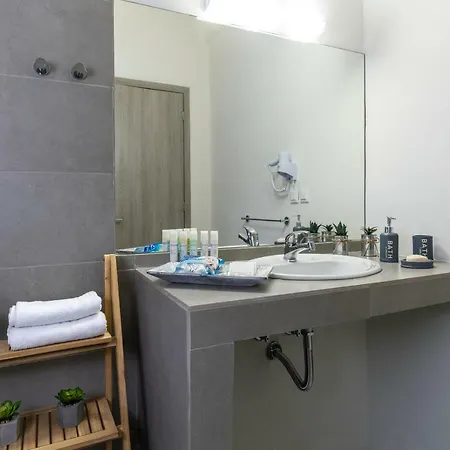 Rose Master Bedroom Апартаменты Родос